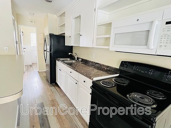 5th image of 1601 5th St N #4B