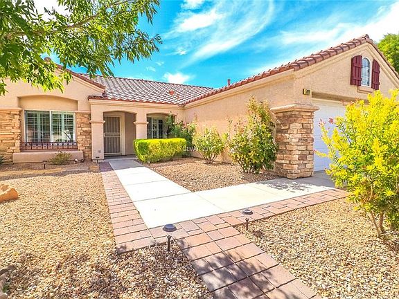 2nd image of 5809 Briar Rose Ln
