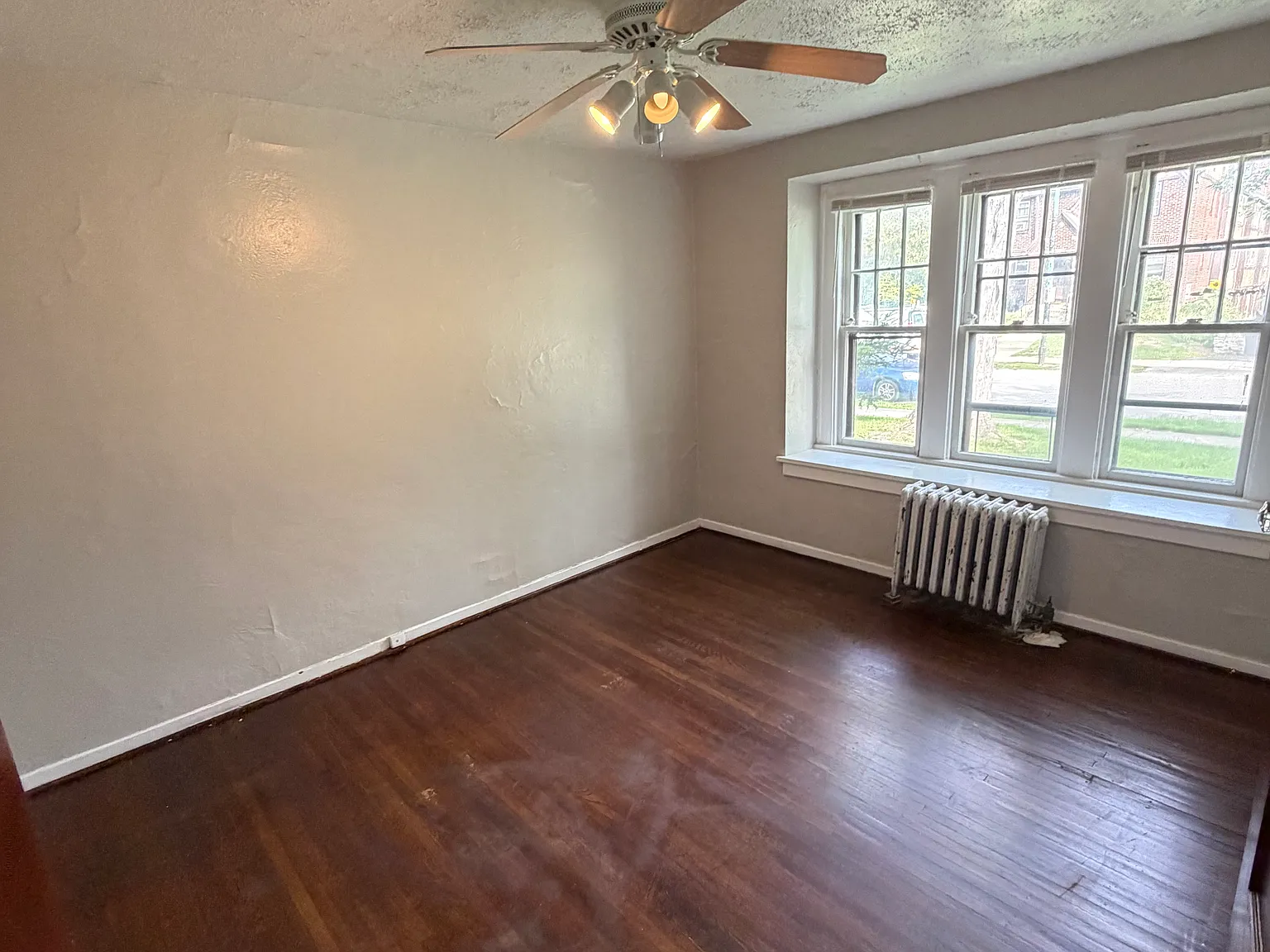 2 bed, 650 sqft, $1,250 — Photo 3