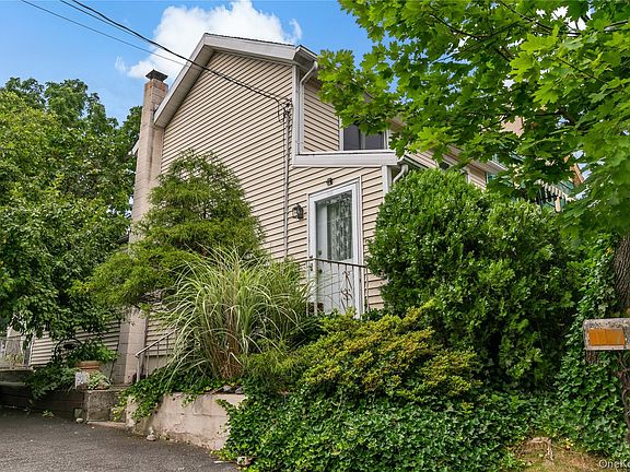2nd image of 17 Requa Street