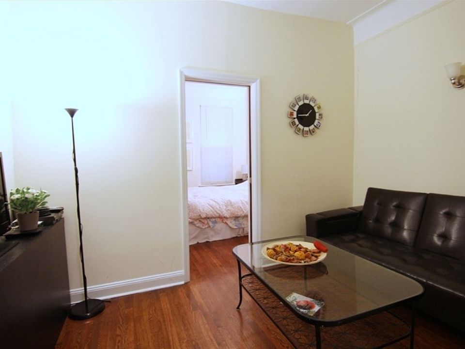 1st image of 1267 1st Ave APT 2