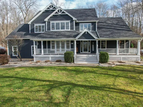 34 Yogananda Street, Newtown, CT 06482