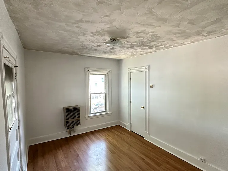 18 Ward St — Photo 9