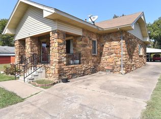 513 E Main St, Pawhuska, OK 74056