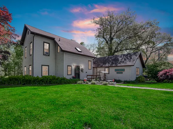 115 Judson Rd, La Porte, IN 46350