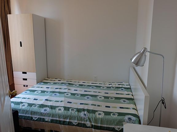 4th image of 1 2nd St APT 1903