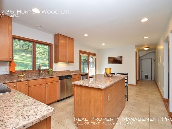 5th image of 5735 Hunton Wood Dr