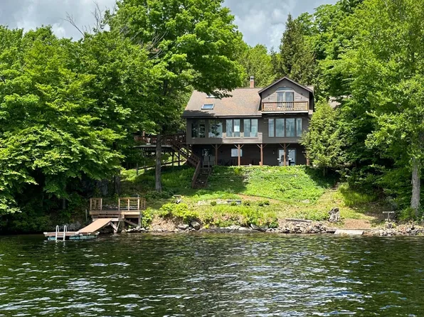 584 N Shore Rd Peck Lake, Gloversville, NY 12078