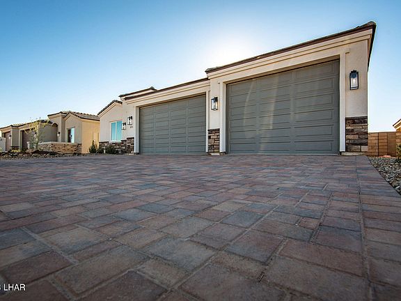 2nd image of 1870 E Desert Bloom Dr