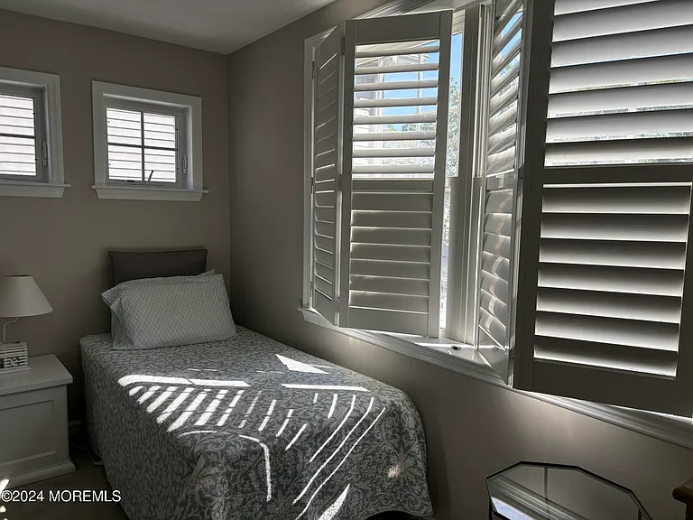 43 Ocean Ave — Photo 16