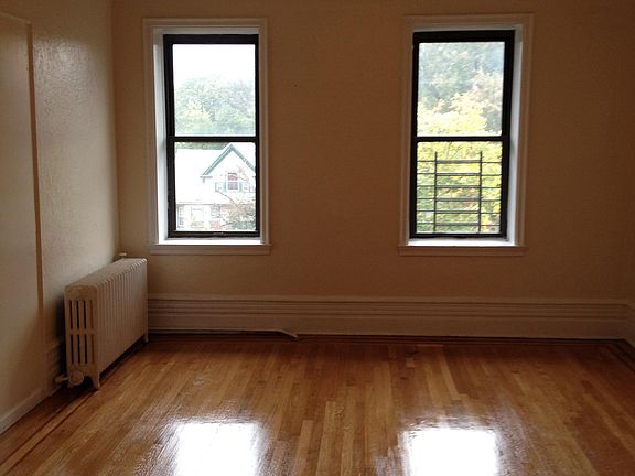 4th image of 214 Glenwood Ave APT 403