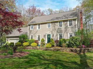 56 Bridlewood Rd, South Windsor, CT 06074