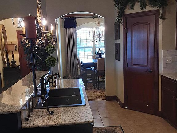 5th image of 8513 Littlerock Dr