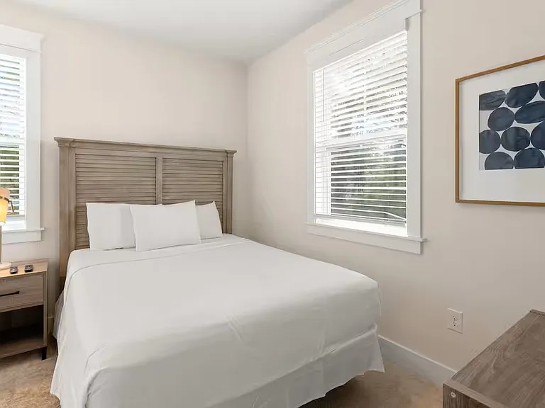 318 Grande Pointe Cir — Photo 26