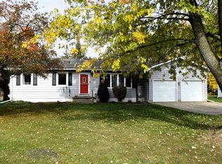2341 Oconnor Dr, Mount Pleasant, MI 48858