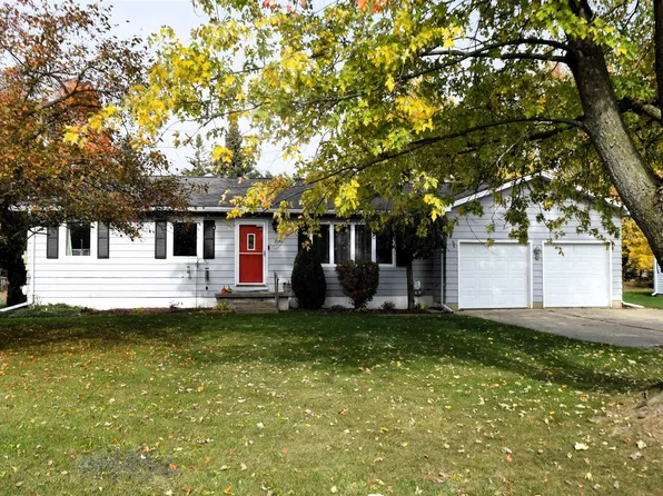 2341 Oconnor Dr, Mount Pleasant, MI 48858