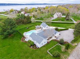 162 Indian Point Rd, Tiverton, RI 02878