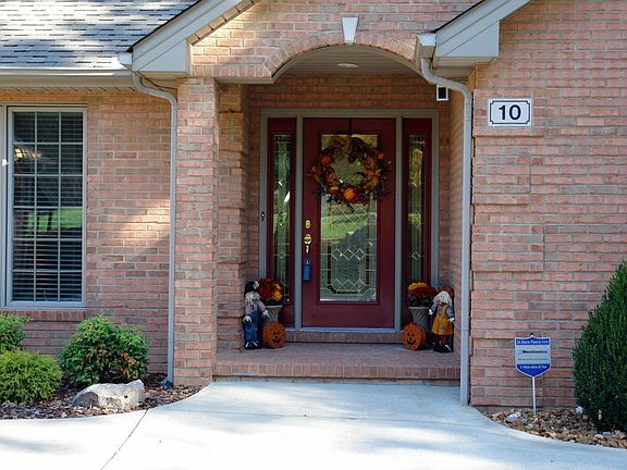 2nd image of 10 Havenridge Ct