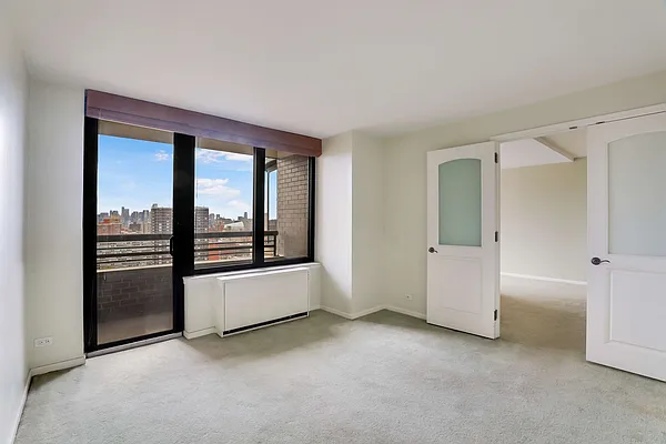 Sold by Thrasher Real Estate | media 6