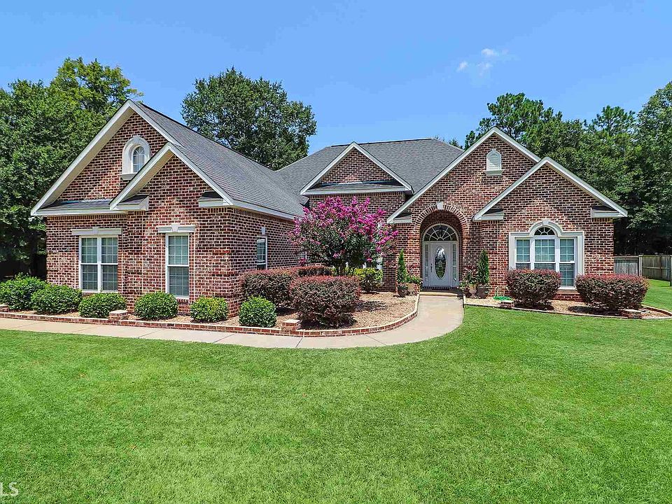 1st image of 1002 Thistlewood Dr