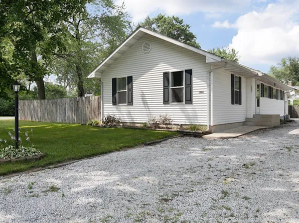 19801 Palisade Ave, South Bend, IN 46637
