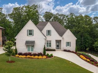 1052 Glendale Dr, Birmingham, AL 35242