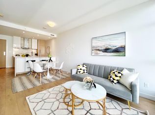 6098 Station St #2308, Burnaby, BC V5H 0H4