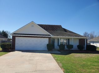 218 Wynfield Ln, Bonaire, GA