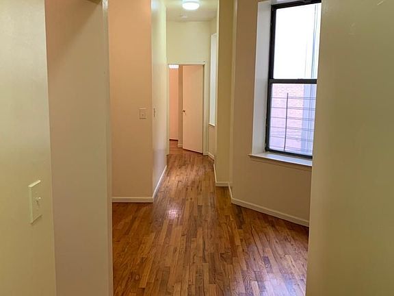 4th image of 267 W 140th St #2A