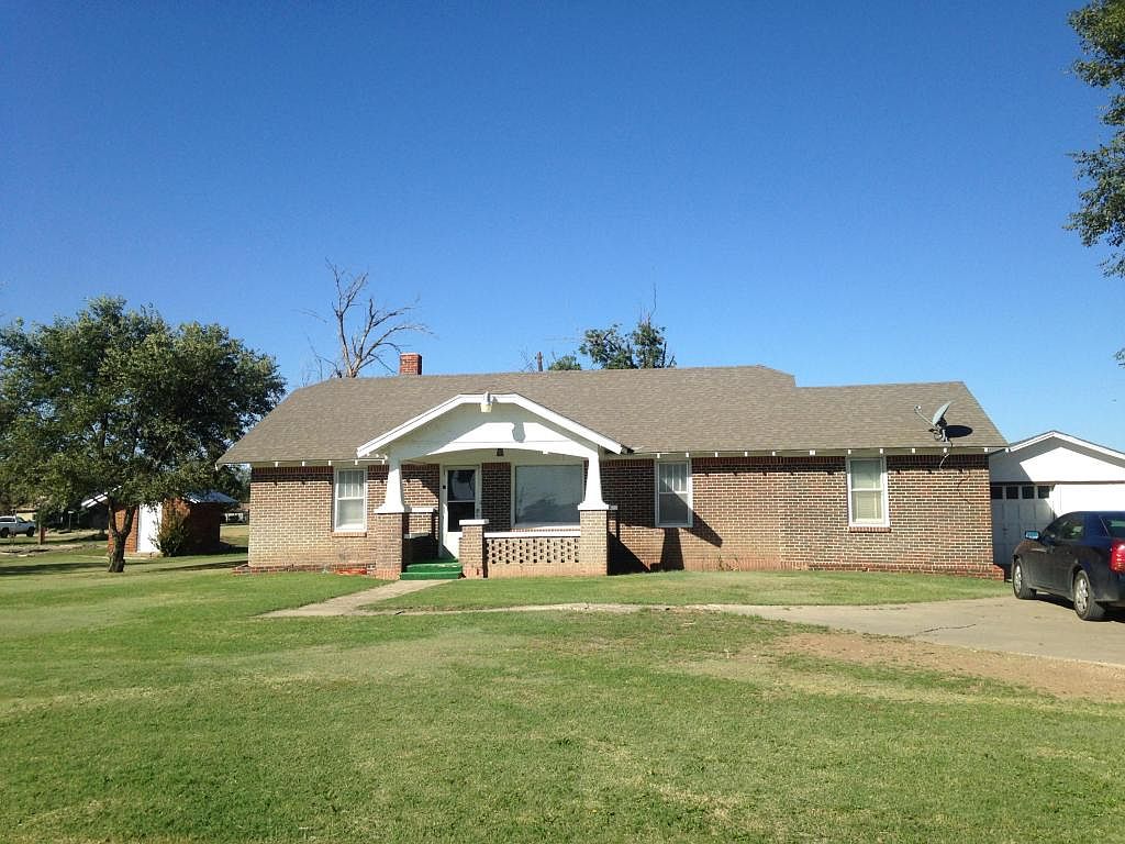 103 N Skipworth Ave, Kress, TX 79052 Zillow