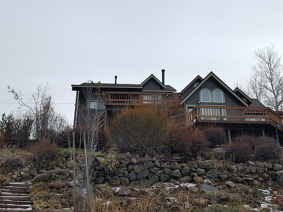 3rd image of 10084 SE River St #A