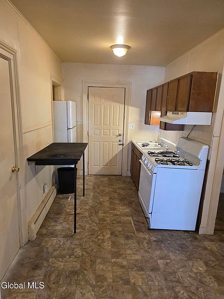 2nd image of 49 Watervliet Avenue