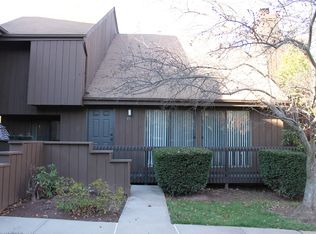 45 Kingsberry Dr #45, Somerset, NJ 08873