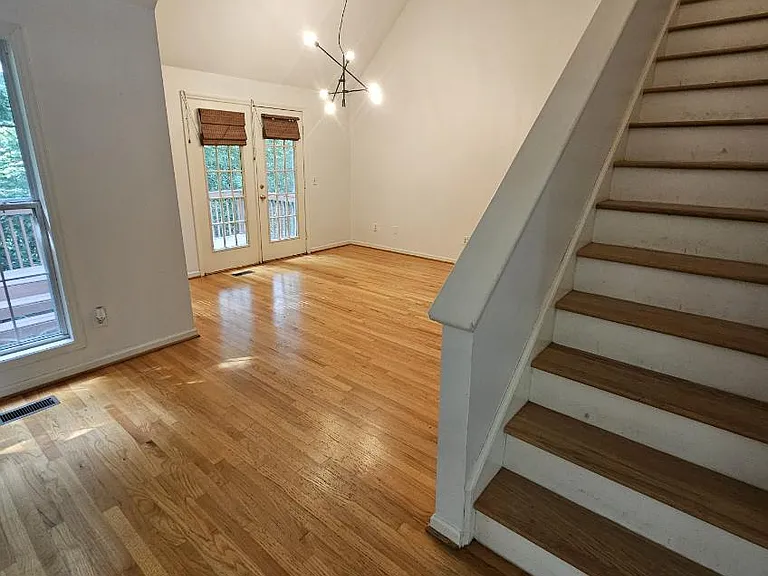 2736 Beehnon Way — Photo 14