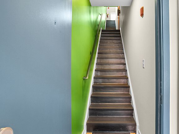 3rd image of 211 W Read St #3