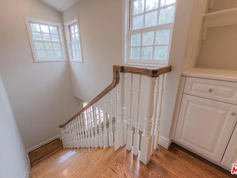 4110 Sunnyslope Ave — Photo 17