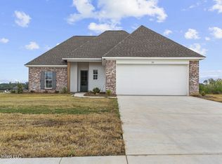 132 Hunters Way, Canton, MS 39046