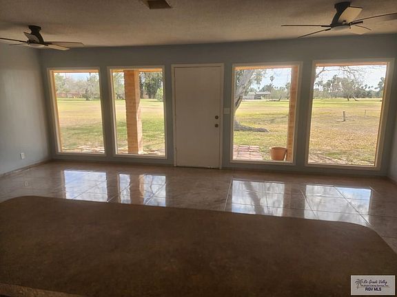 4th image of 58 Los Mesquite Ln