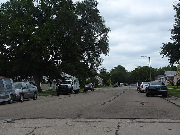 4th image of 1818 W 5th St