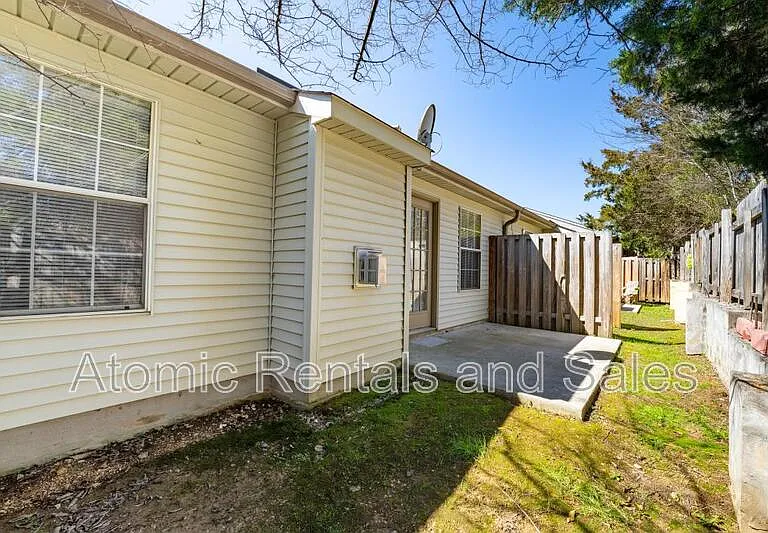 334 Hawthorne Oaks Way — Photo 16