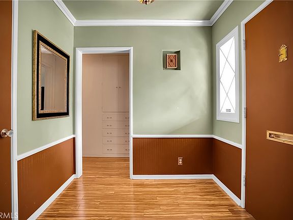 3rd image of 6843 Chisholm Ave