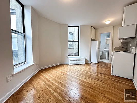 Rented by Highline Residential | media 2