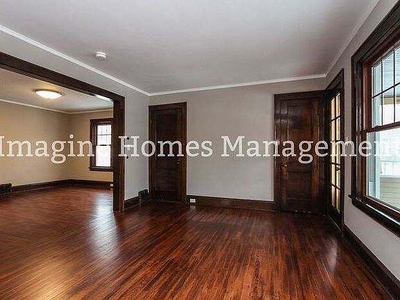 3rd image of 1297 Westlake Ave