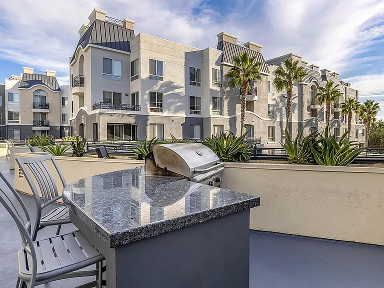 AQUA Marina del Rey — Photo 27