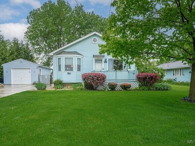 2575 Niagara Rd, Niagara Falls, NY, 14304