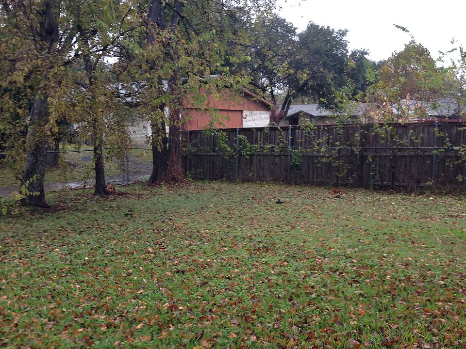 2nd image of 5306 Saddleback Rd