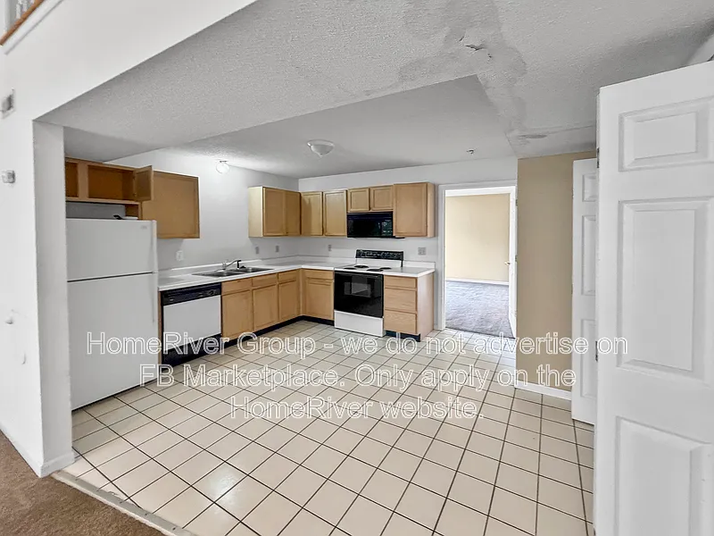 3 bed, 2.0 bath, 1190 sqft, $850 — Photo 3