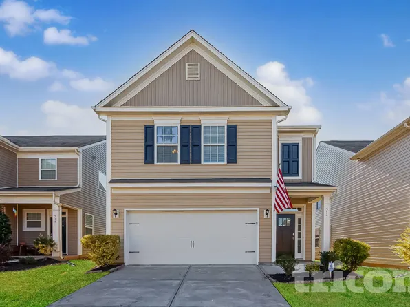 519 Knothole Ln, Charlotte, NC 28214