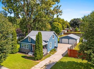 1806 S Kernan Ave, Appleton, WI 54915