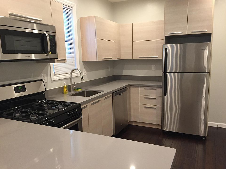 1st image of 1589 Sacramento St APT 2